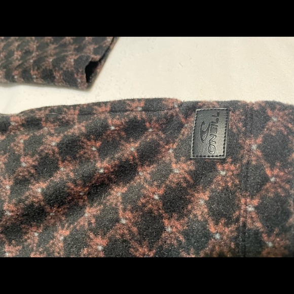 O’Neill oversize pullover sweater size Small✨ - Picture 4 of 5